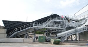 Lire la suite à propos de l’article Installations fixe pour le recyclage